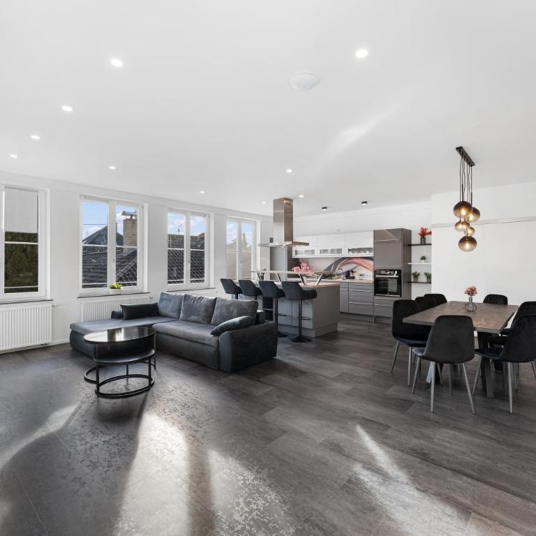 Illler Homes Memmingen Moderne Fewos für bis zu 7 Pers mit Küche & Parkplätzen, teilweise mit Terrasse - Apartment mit 2 Schlafzimmern - 17