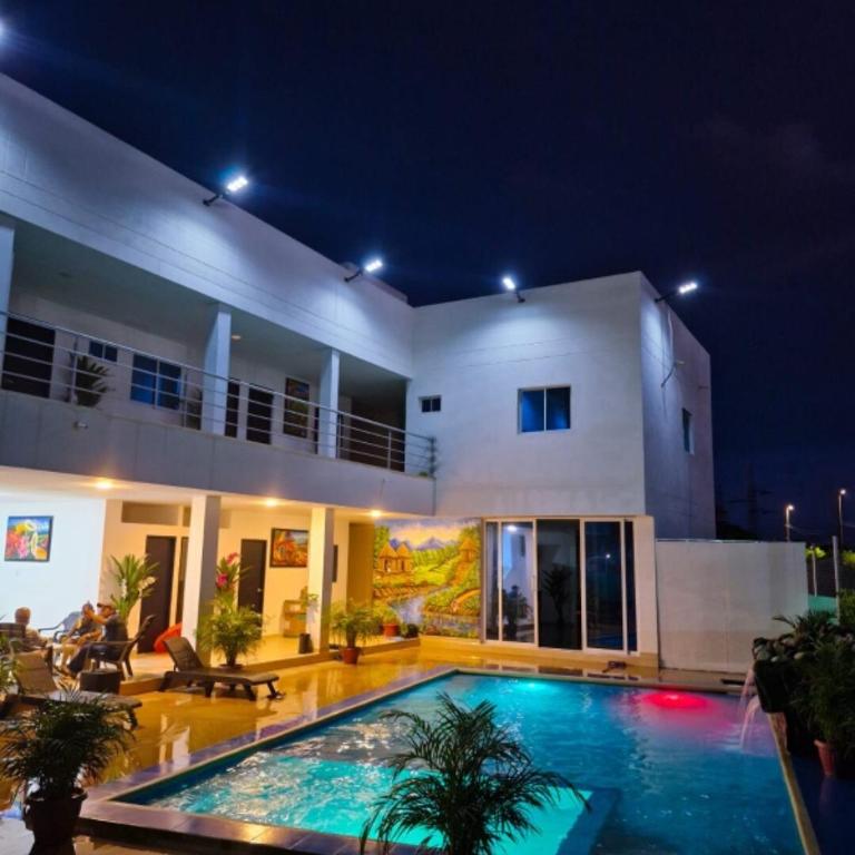 Casa Luciana Santa Marta - Eight-Bedroom House - 1