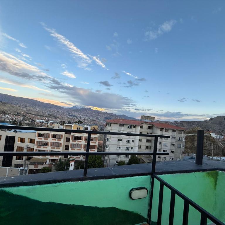 Cómodo, acogedor y con una vista en la terraza que cuenta historias - Apartamento de 1 dormitorio - 5