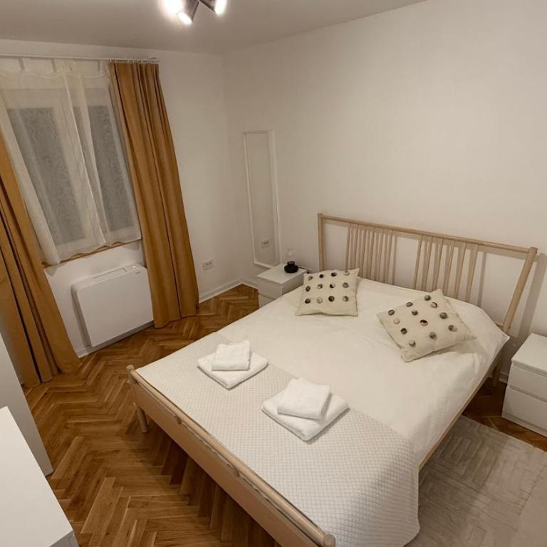 GardosHouse Apt 2 - One-Bedroom Apartment - 10