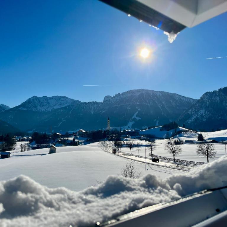 Gemütliches Dachgeschoss-Apartment mit Alpenblick - Apartment mit 1 Schlafzimmer - 3
