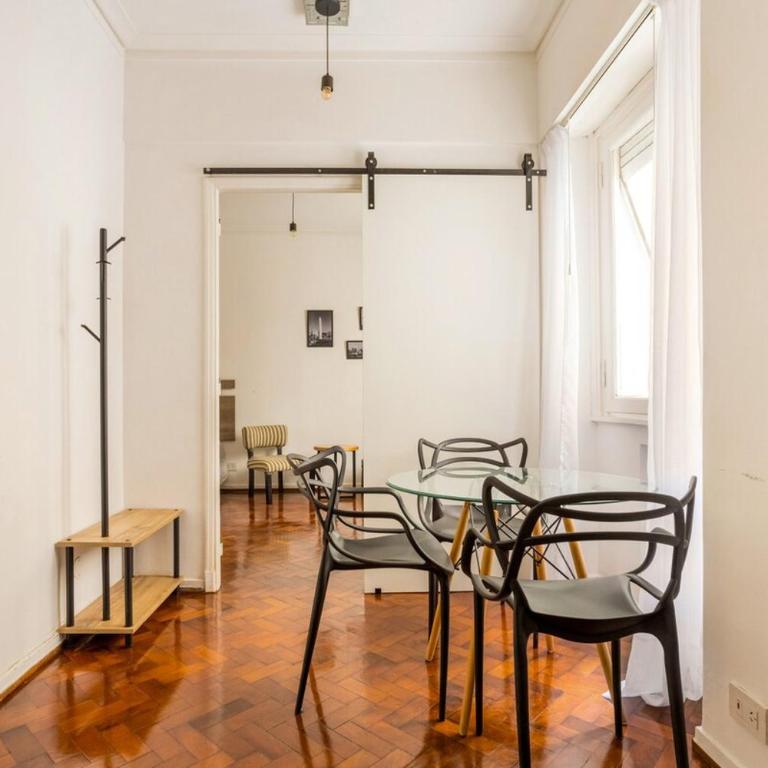 Alojamiento en Casco Histórico de Buenos Aires - Apartamento de 1 dormitorio - 17