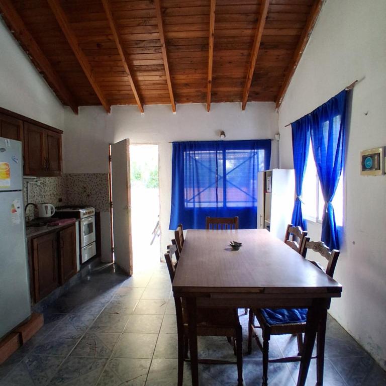 DEPARTAMENTO POR NOCHE - Casa de Mar Del Tuyu - Apartamento de 3 dormitorios - 2