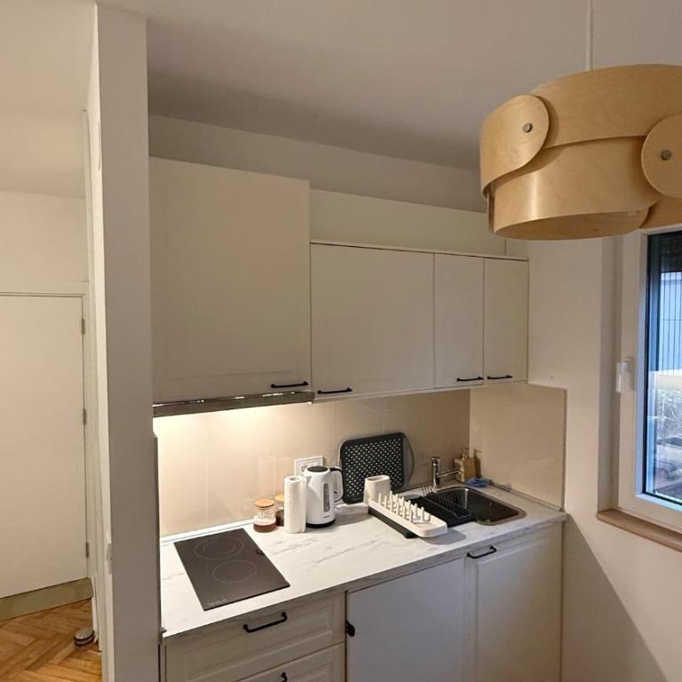 GardosHouse Apt 3 - Studio Apartment with One Double Bed - 2