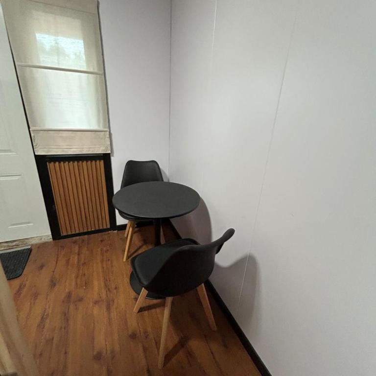 Motherhome 2 personas - One-Bedroom Apartment - 13