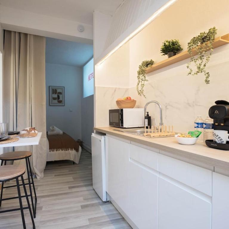 Vidéoprojecteur - Centre - Tout à pied - Balcon - Apartamento de 1 dormitorio - 9