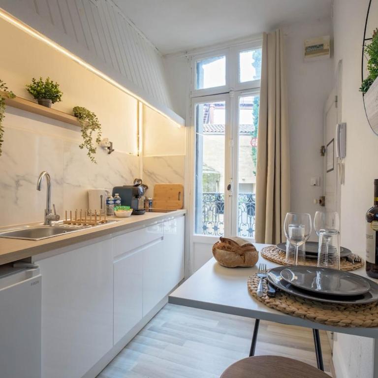 Vidéoprojecteur - Centre - Tout à pied - Balcon - Apartamento de 1 dormitorio - 2