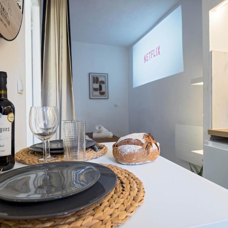 Vidéoprojecteur - Centre - Tout à pied - Balcon - Apartamento de 1 dormitorio - 8