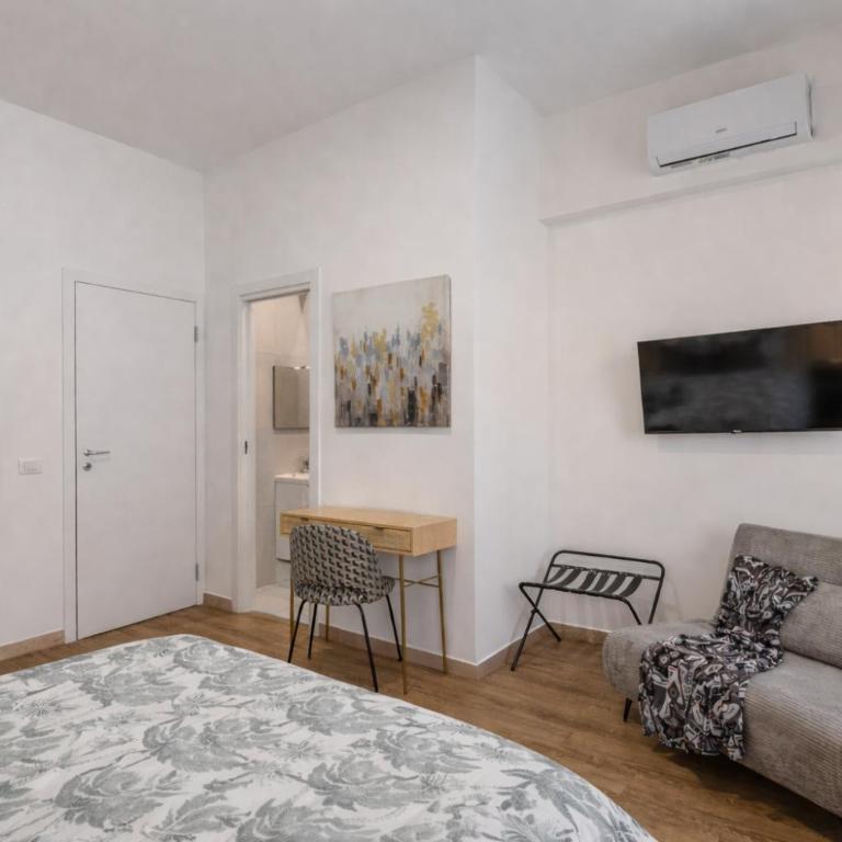 The Novels Suite - Basic Triple Room - 2