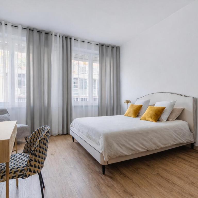 The Novels Suite - Basic Triple Room - 10