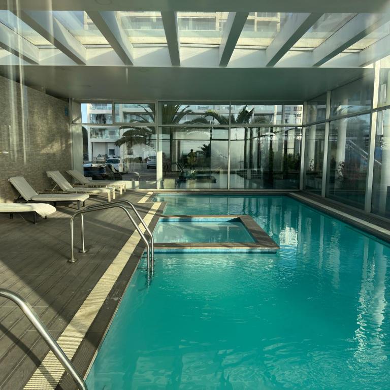 Lujoso depto frente al mar - Two-Bedroom Apartment - 4