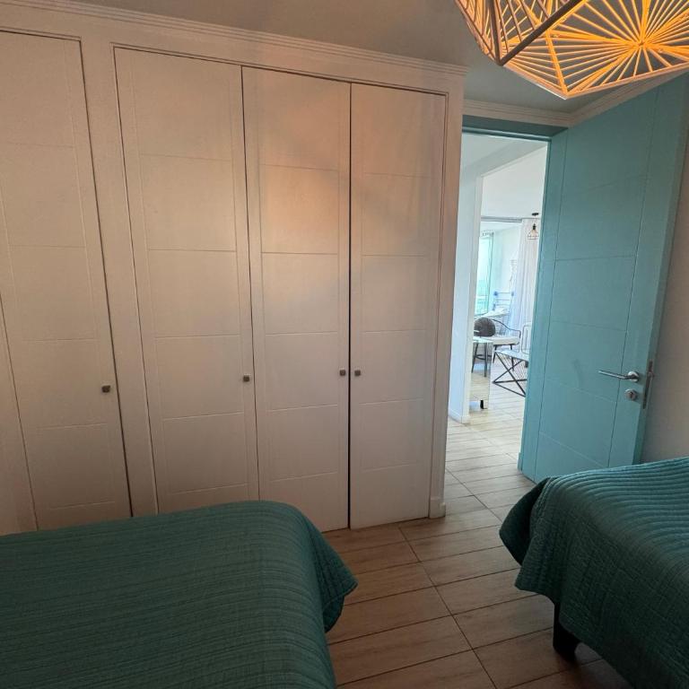 Lujoso depto frente al mar - Two-Bedroom Apartment - 14