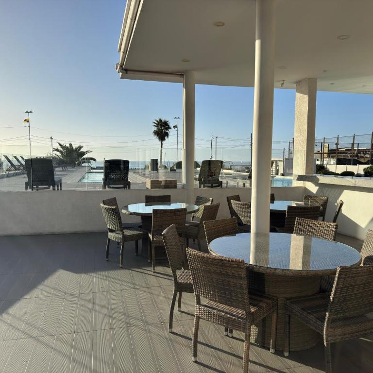 Lujoso depto frente al mar - Two-Bedroom Apartment - 22