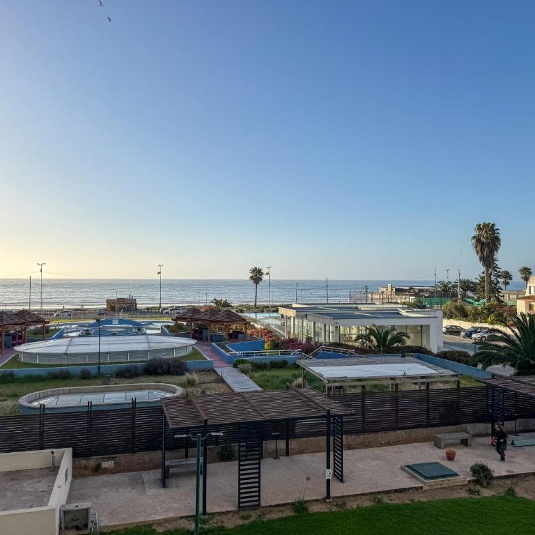 Lujoso depto frente al mar - Two-Bedroom Apartment - 21