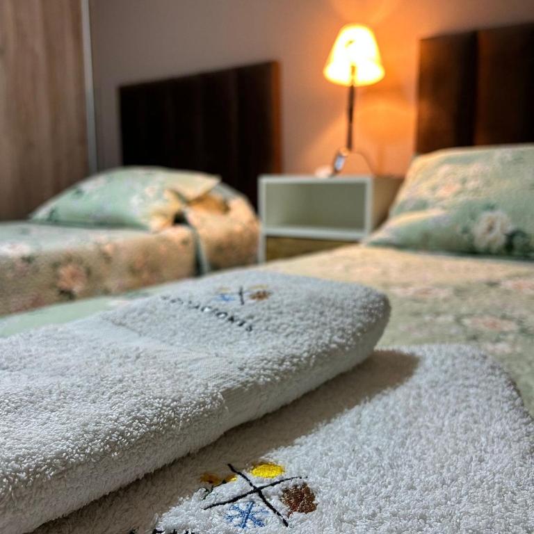 4 Estaciones - Two-Bedroom Apartment with View - 6