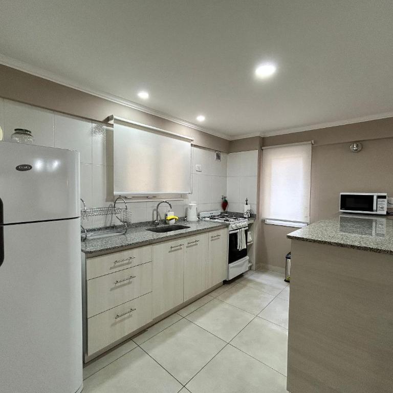 4 Estaciones - Two-Bedroom Apartment with View - 11