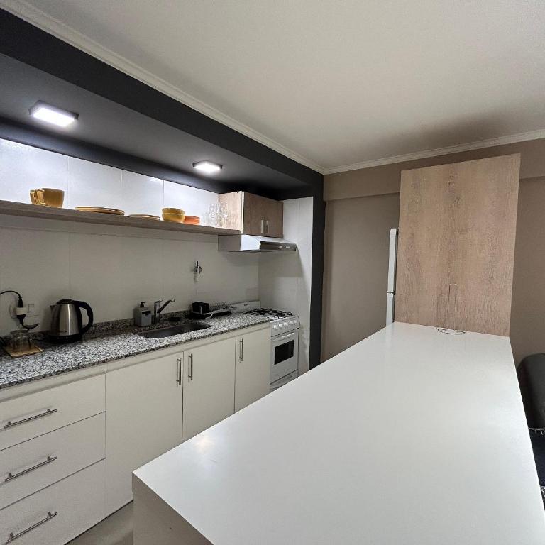 4 Estaciones - Apartment with Balcony - 7