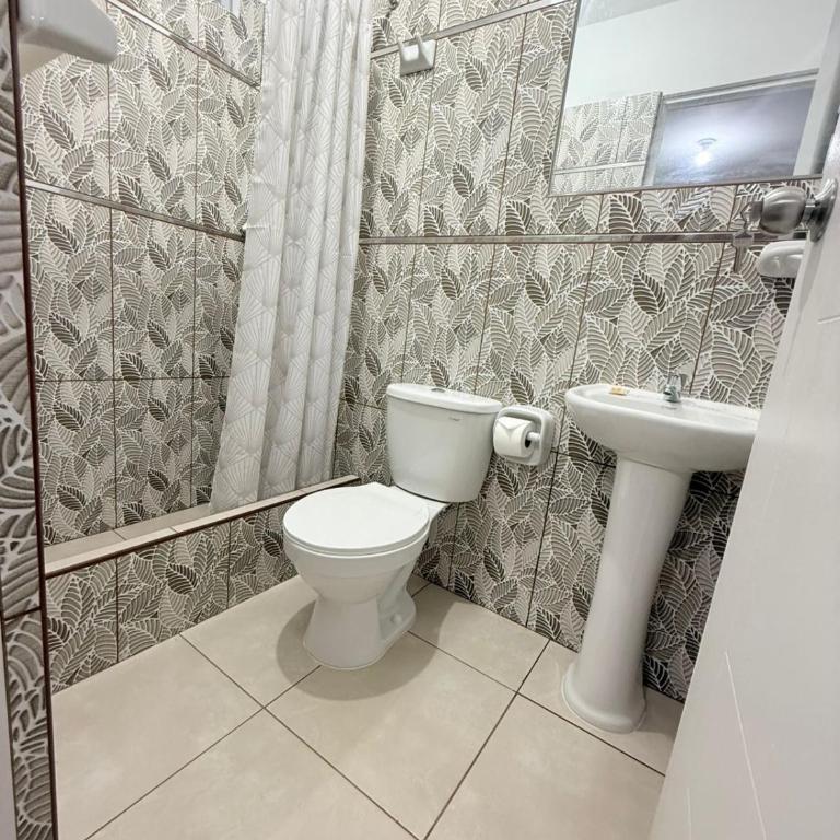 Mary 2 - Habitación Doble con baño privado - 9