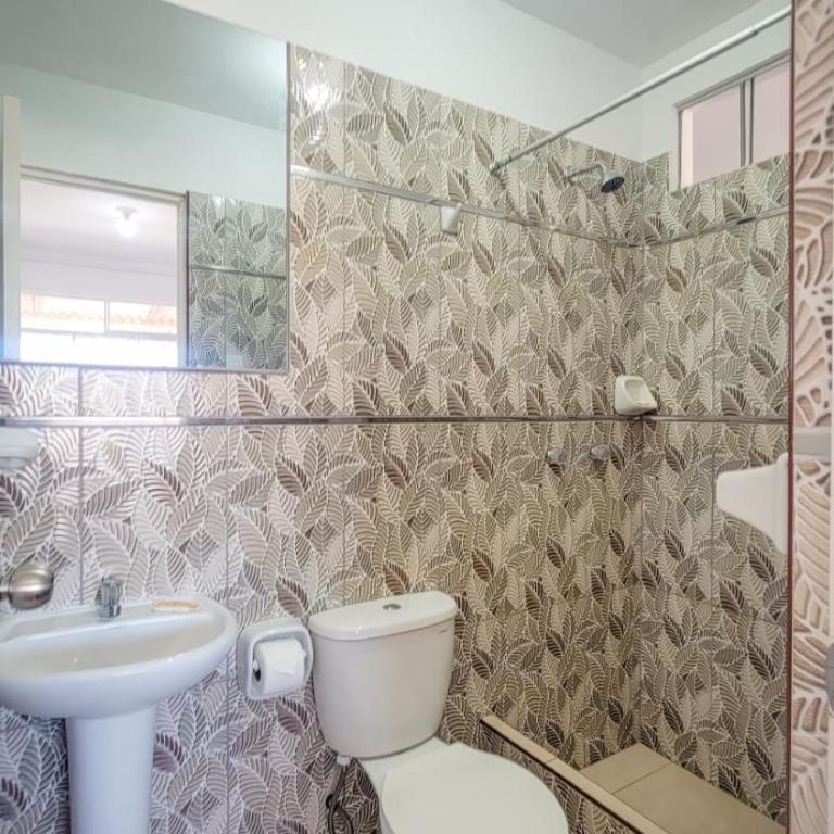 Mary 2 - Habitación Doble con baño privado - 13
