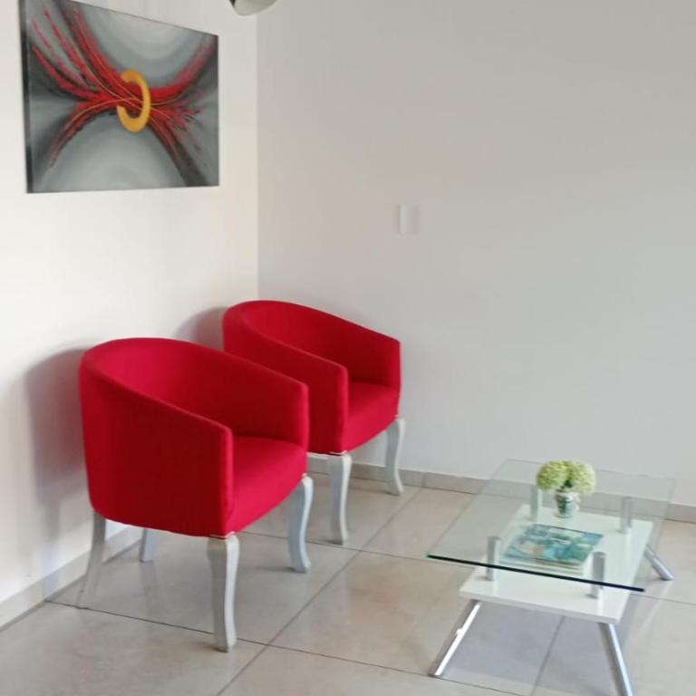 19 y 45 Lp - One-Bedroom Apartment - 5