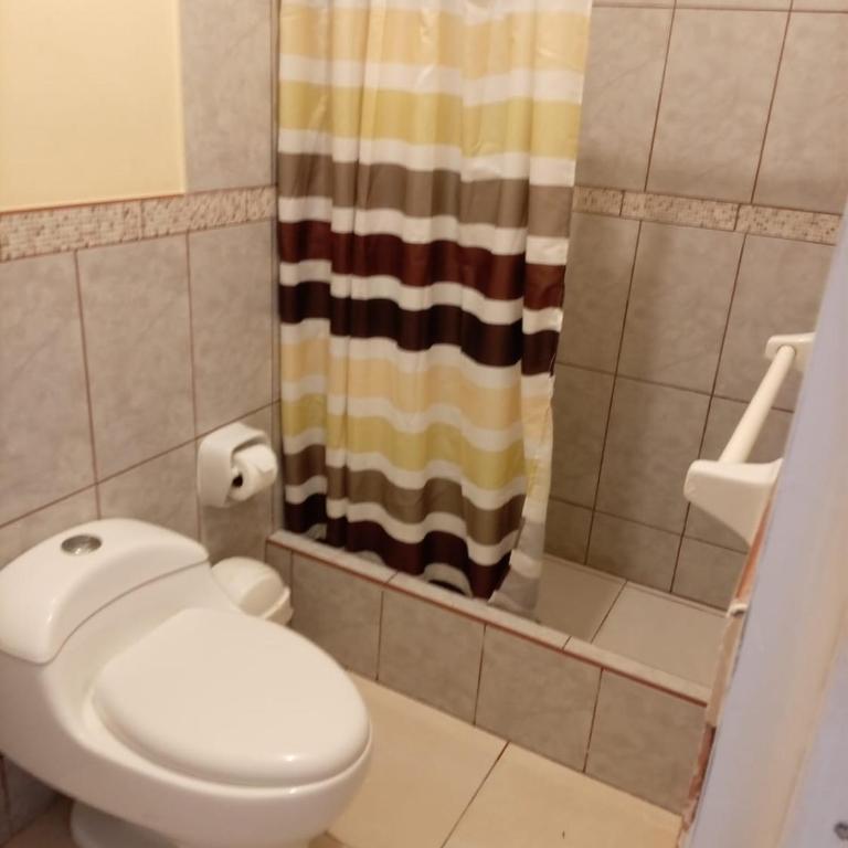Mary 2 - Habitación Doble con baño privado - 2 camas - 4