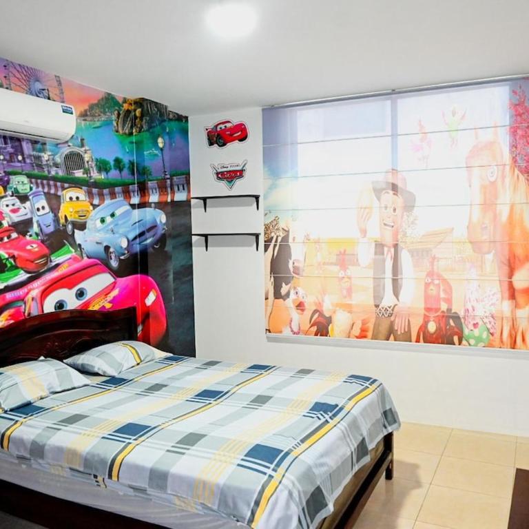 Casa familiar con piscina y zona bbq - Vacation Home - 60