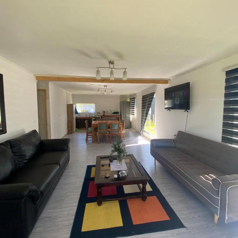 Casa de Campo Familiar - Five-Bedroom House - 1