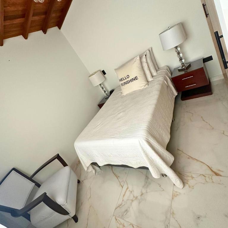 Casa Bosques La Ceja - Four-Bedroom House - 10