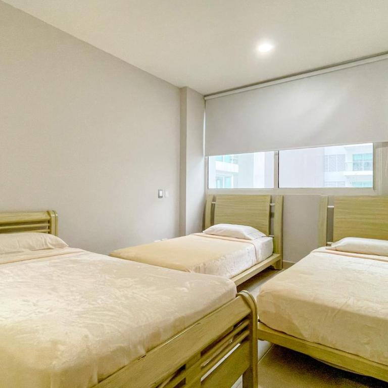 Comodos Aptos en Morros3 con salida directa a la playa, piscina & parking - Two-Bedroom Apartment with Balcony - 1