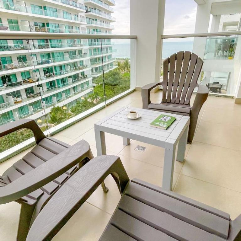 Comodos Aptos en Morros3 con salida directa a la playa, piscina & parking - Two-Bedroom Apartment with Balcony - 35