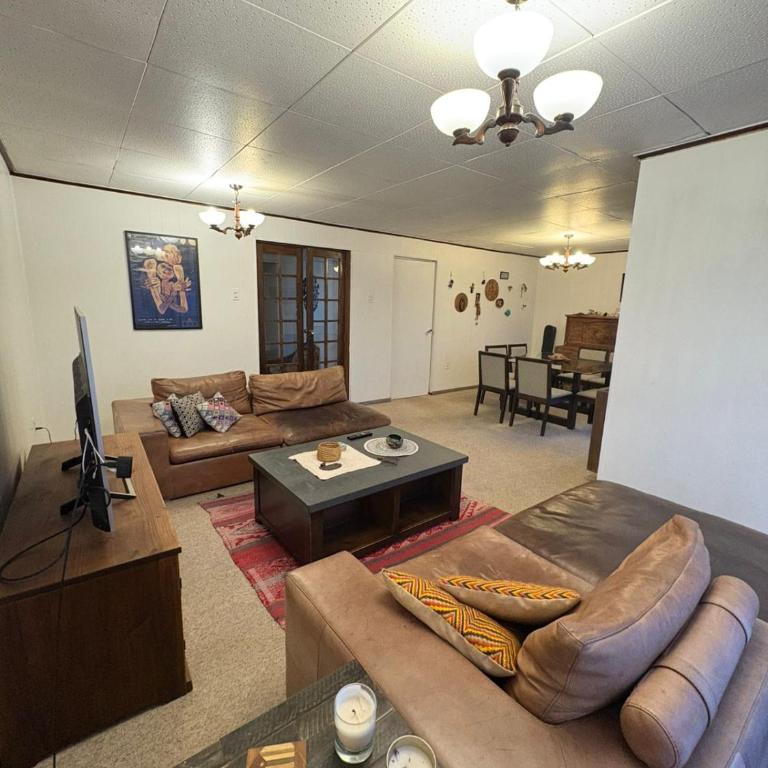 Gran Casa Familiar con Estacionamiento - Vacation Home - 19