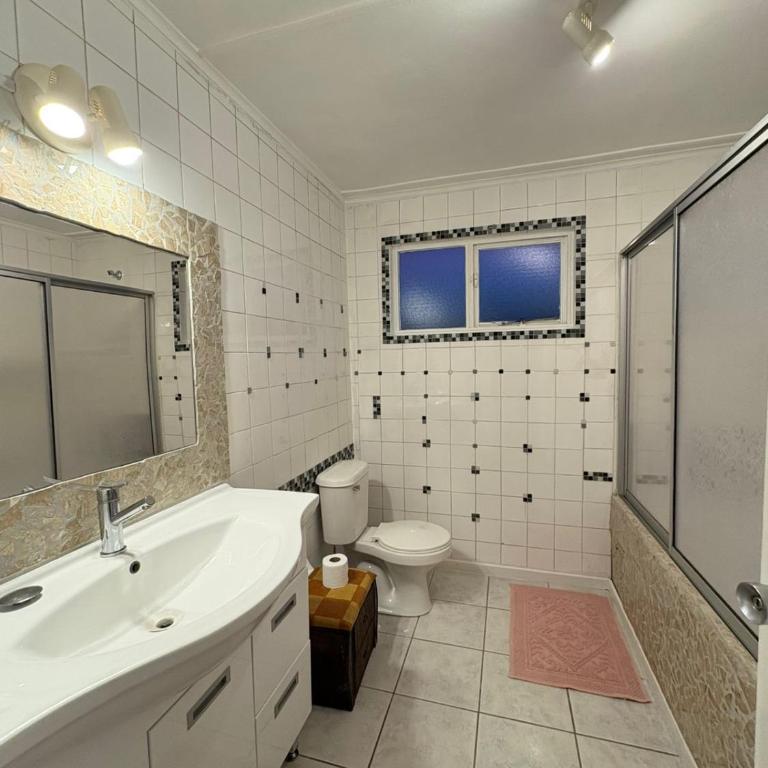 Gran Casa Familiar con Estacionamiento - Vacation Home - 27