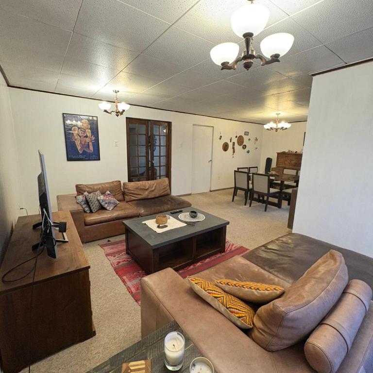 Gran Casa Familiar con Estacionamiento - Vacation Home - 42
