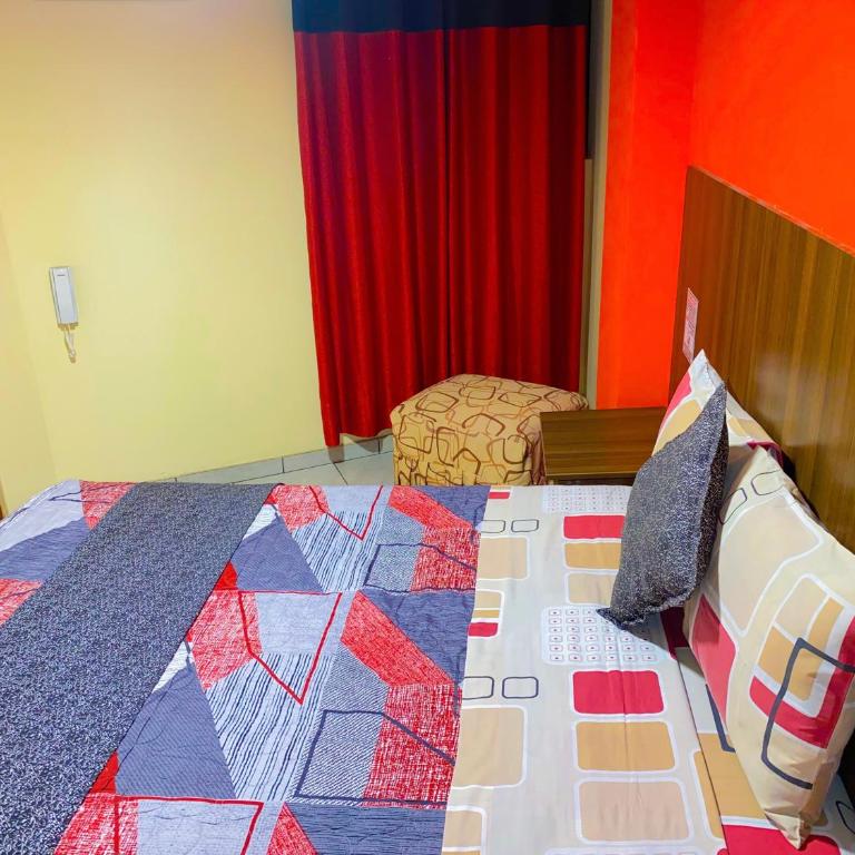 Hostal Mayra Breña - Standard Queen Room - 2