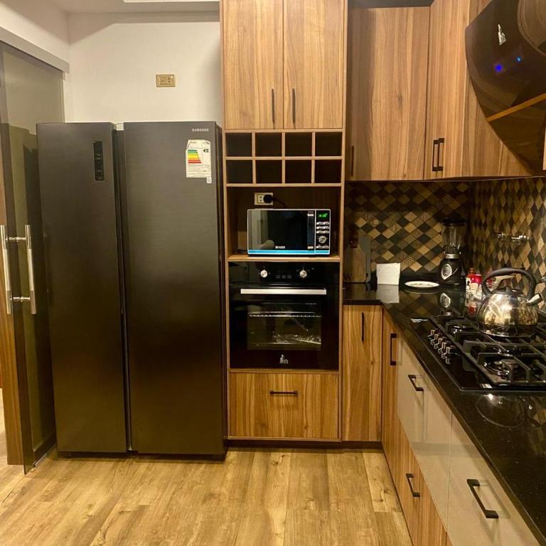 Apartamento céntrico y lujoso - Apartamento Premium de 3 dormitorios con balcón - 34