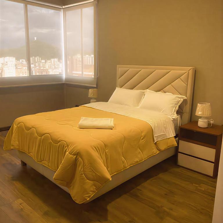 Apartamento céntrico y lujoso - Apartamento Premium de 3 dormitorios con balcón - 21