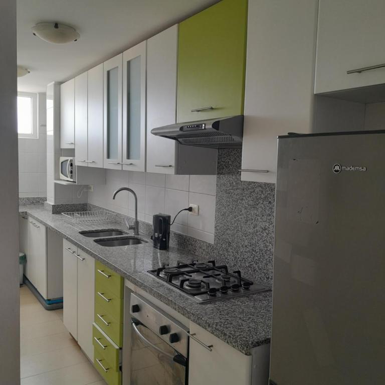 Terrazas II avda Pacifico - Three-Bedroom Apartment - 9
