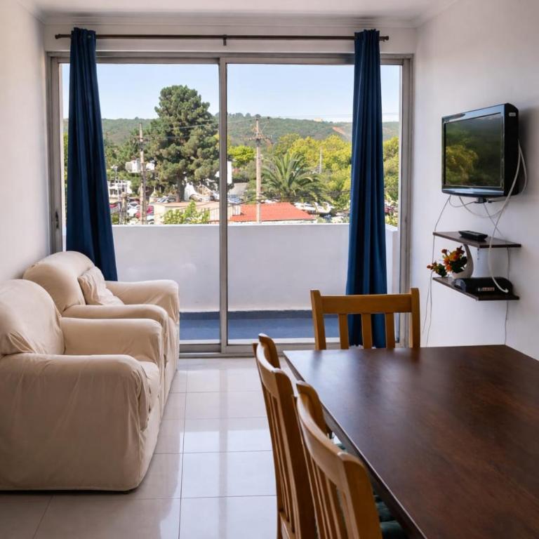 Departamento frente a Las Salinas - Three-Bedroom Apartment - 1