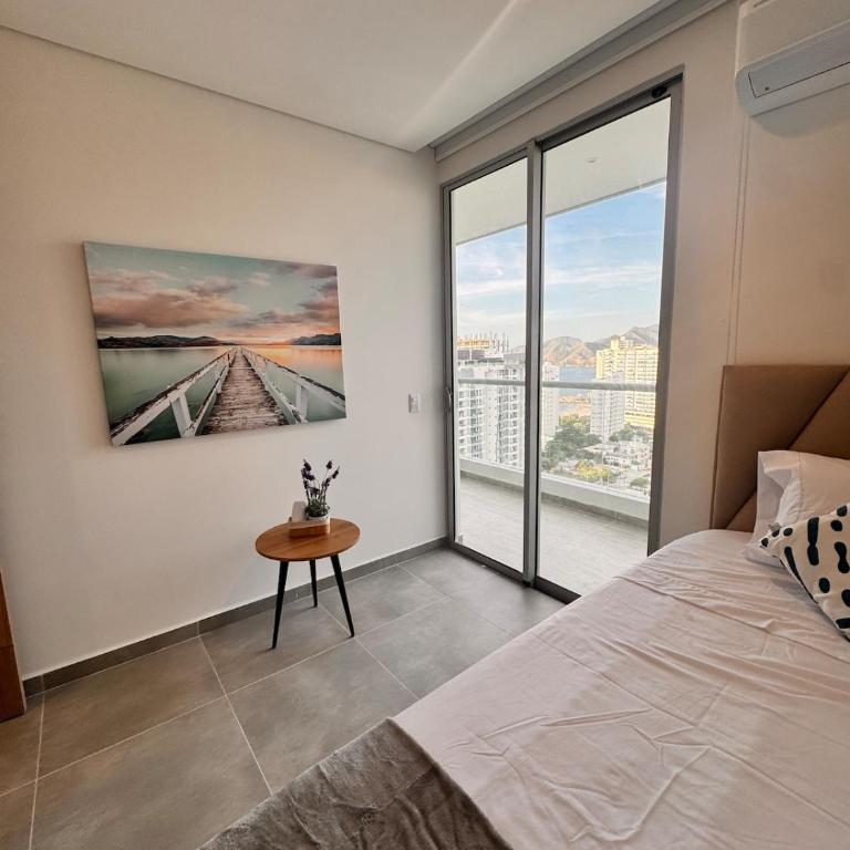 New apartment with ocean views Playa Salguero - Apartamento de 3 dormitorios - 10