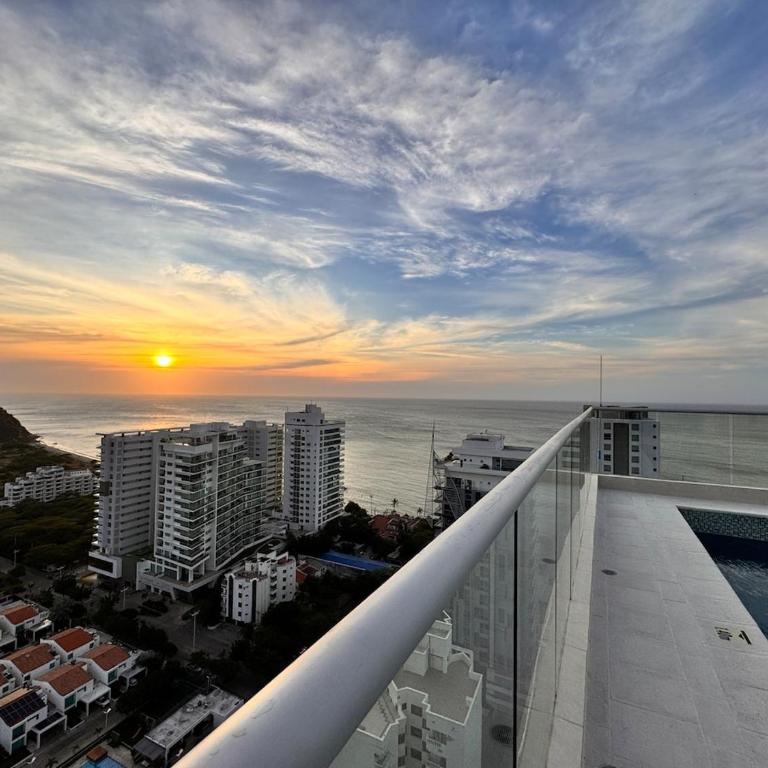 New apartment with ocean views Playa Salguero - Apartamento de 3 dormitorios - 27