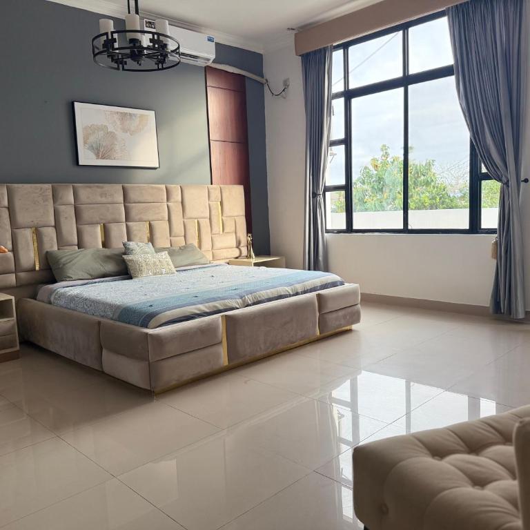 Enchanted Haven - Villa - 7