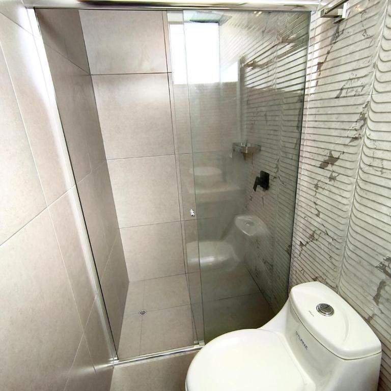 Moderno Departamento de 3 habitaciones y 2 baños a 7 min de plaza de Armas-Umacollo - Three-Bedroom Apartment - 17