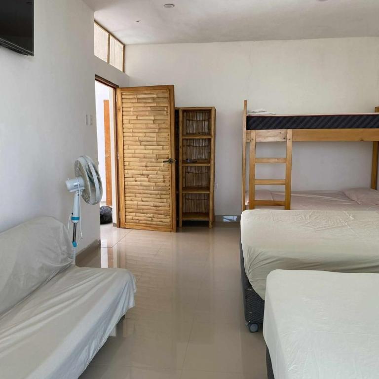 Casa a pasos de la playa - Nueva Esperanza - Two-Bedroom House - 1