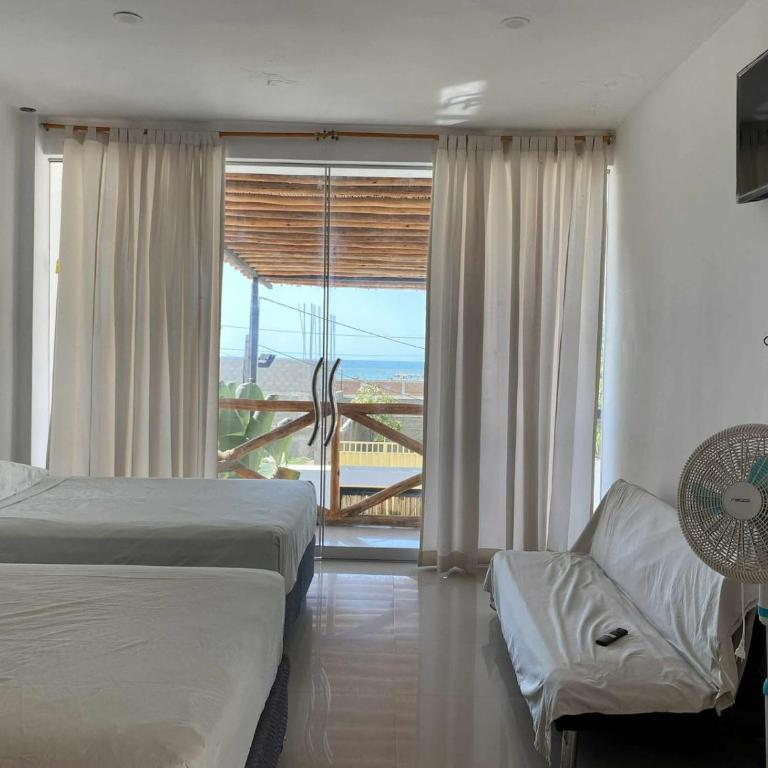 Casa a pasos de la playa - Nueva Esperanza - Two-Bedroom House - 2