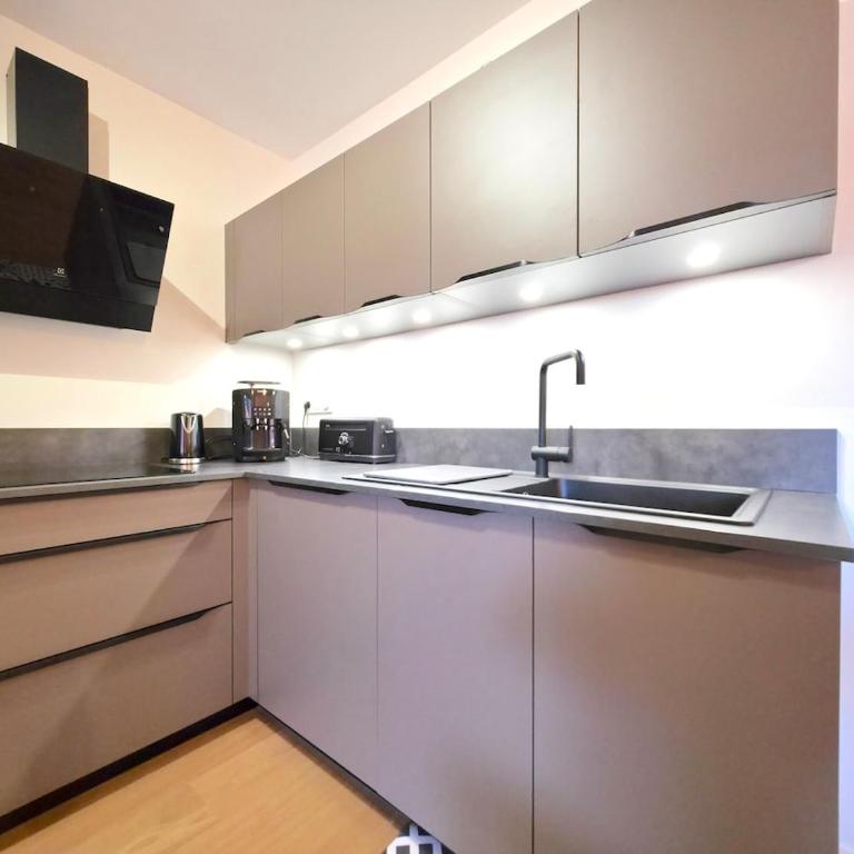 Incroyable T3 neuf avec garage - Proche de tout ! - Appartement 3 Chambres - 35