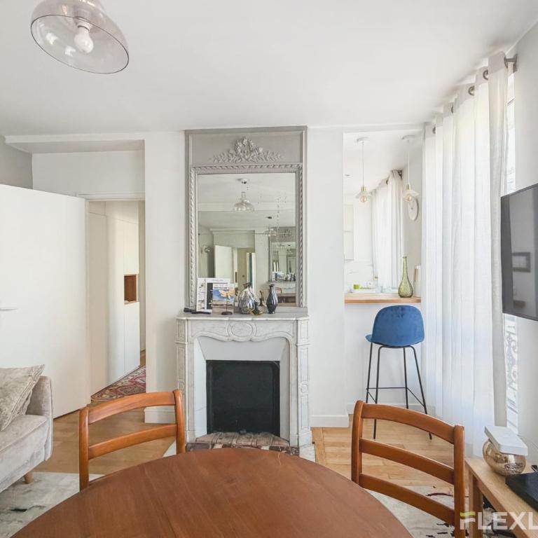Unique T2 proche de l'arc de triomphe - Appartement - 6