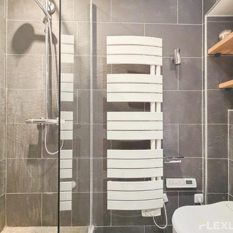 Unique T2 proche de l'arc de triomphe - Appartement - 15