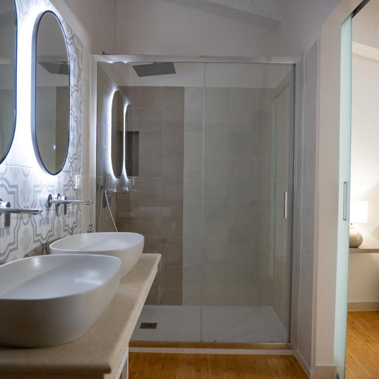 Luxury B&B Maison Madre in the historic center of Avola - Camera Matrimoniale con Bagno Privato - 6