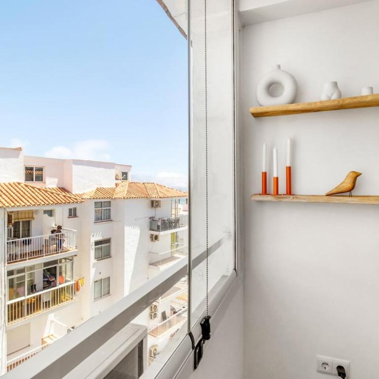 Stylish 2BR Flat in Nerja 1 Min to Torrecilla Beach - Apartamento de 2 dormitorios - 17