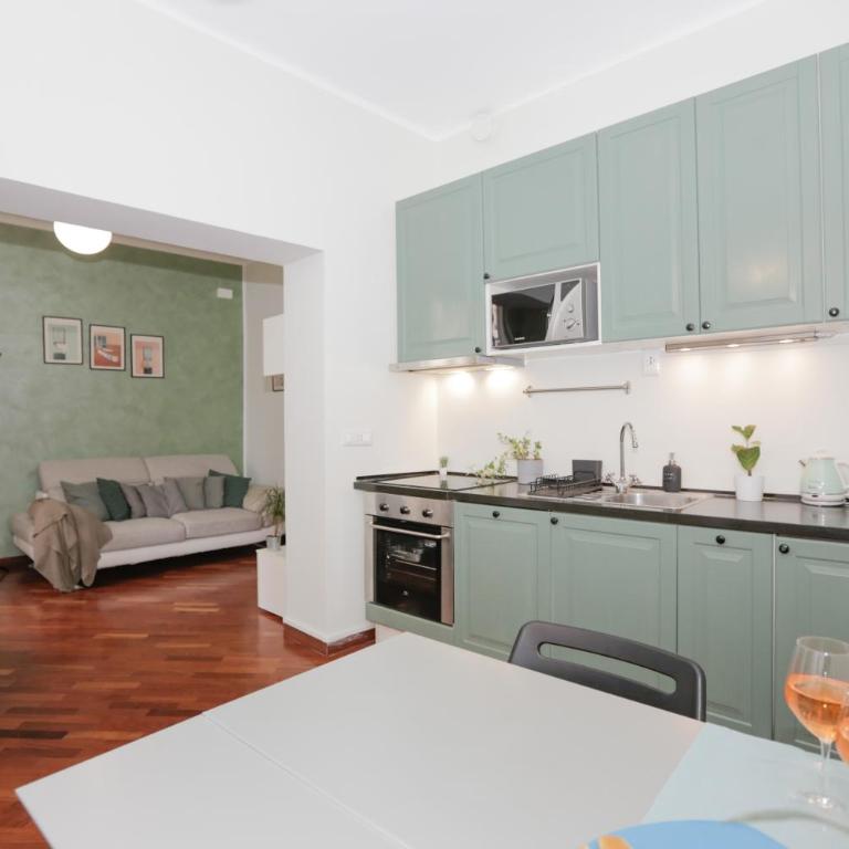 Brignole - metropolitana- AC - bilocale 3 posti letto - 1000 Mbps - TAO'S HOUSE 2 - Appartamento con 1 Camera da Letto - 22